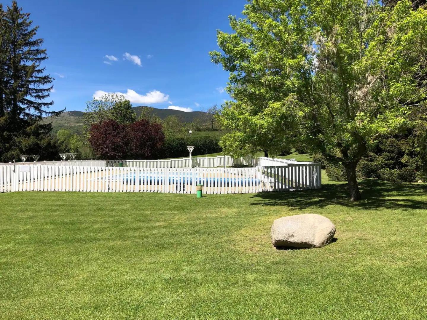 Cerdanya En Familia Montana Park Lejlighed Enveitg Eksteriør billede